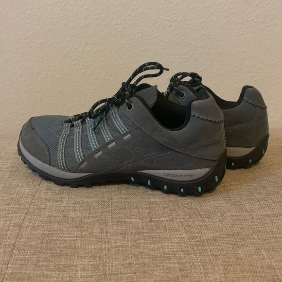 Columbia Techlite hiking shoes size 6.5 - Picture 1 of 5